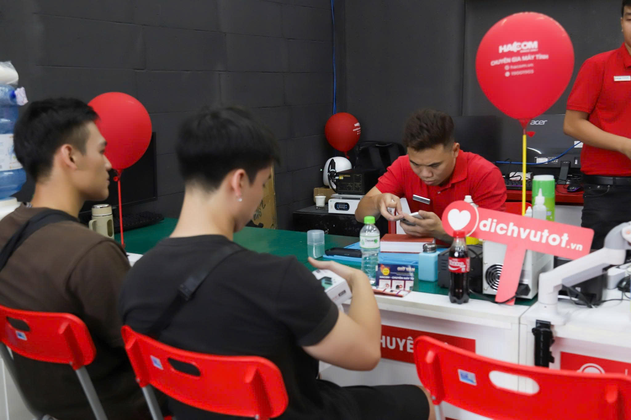 Trải nghiệm thực tế tại Showroom ảnh 4
