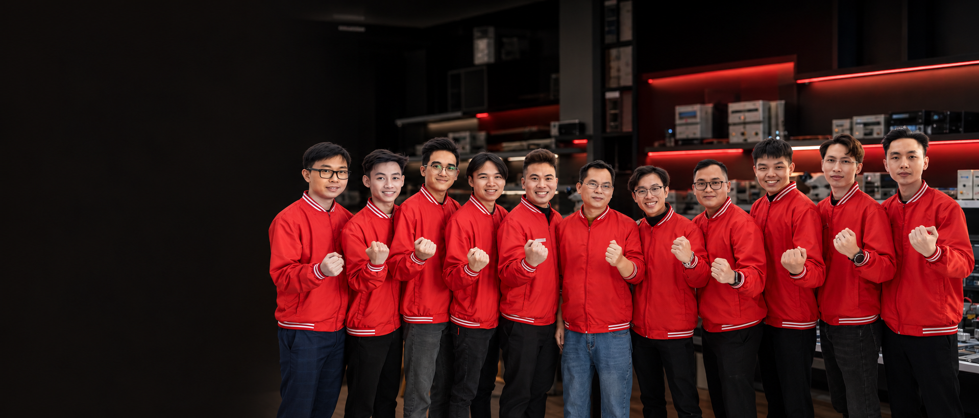 Banner Đội ngũ kỹ thuật viên Dịch Vụ Tốt